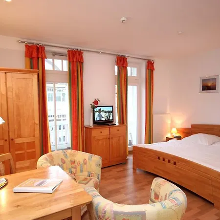 Villa Jugendglueck By Rujana Binz Room photo